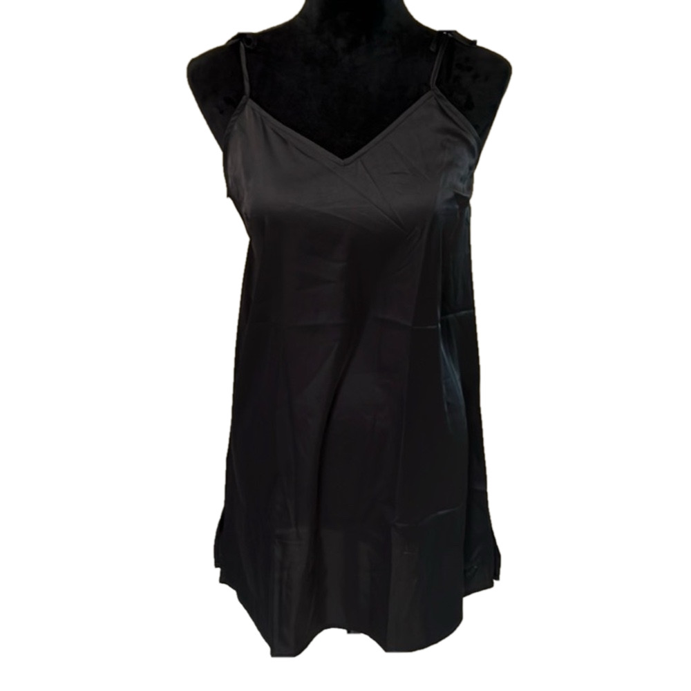 NWT 💖 MissToMrs Elegant Black Women's silk Sleepwear - size L